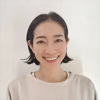 秋松麻保さん